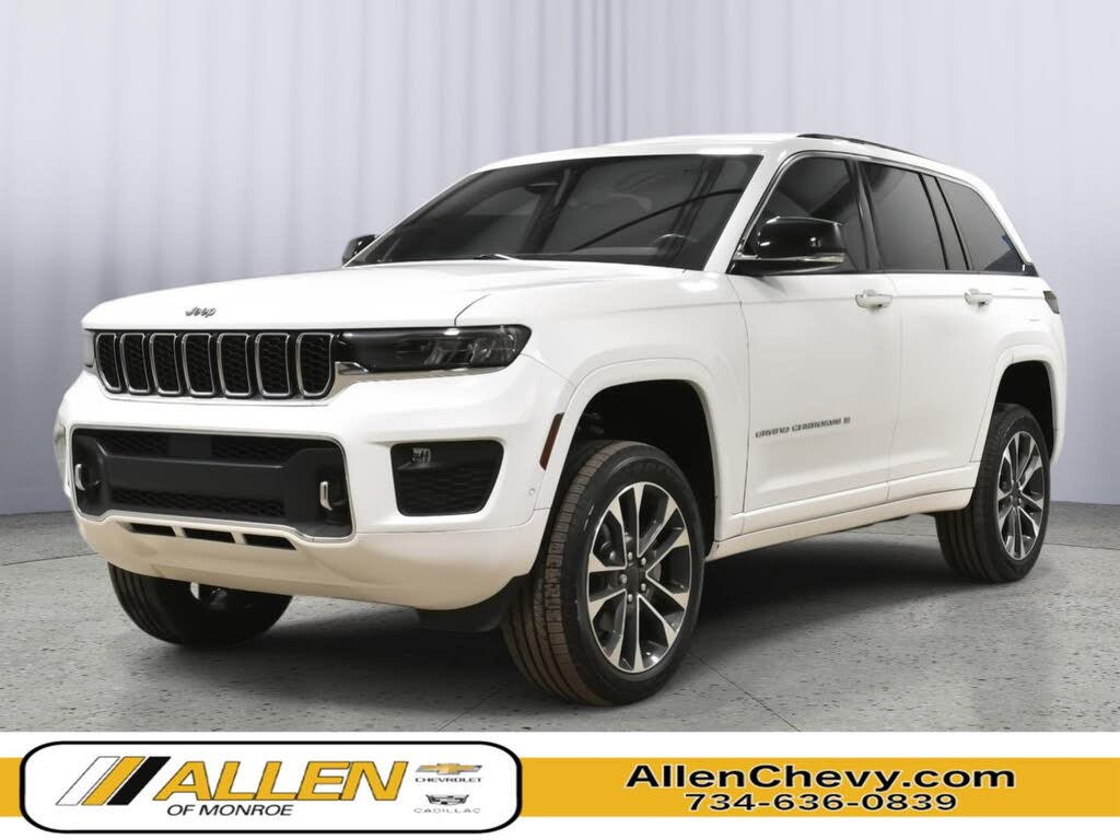 2022 Jeep Grand Cherokee Overland 4WD