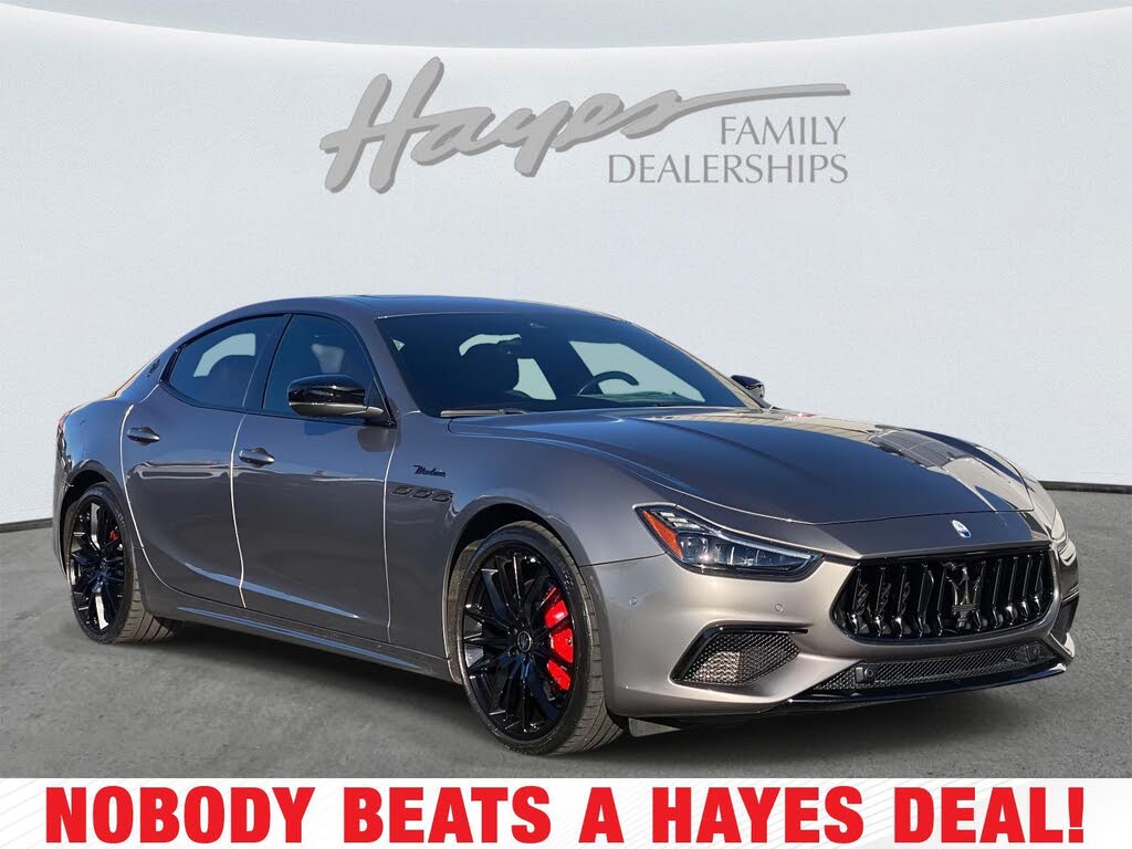2022 Maserati Ghibli Modena RWD