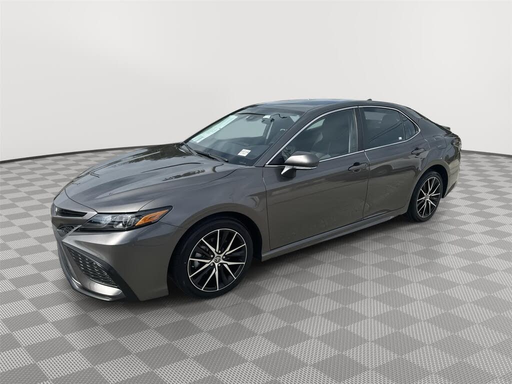 2023 Toyota Camry SE FWD