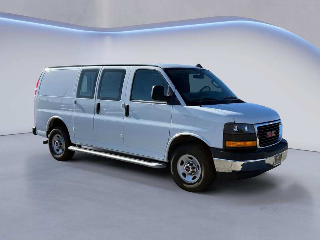 2024 GMC Savana Cargo 2500 RWD