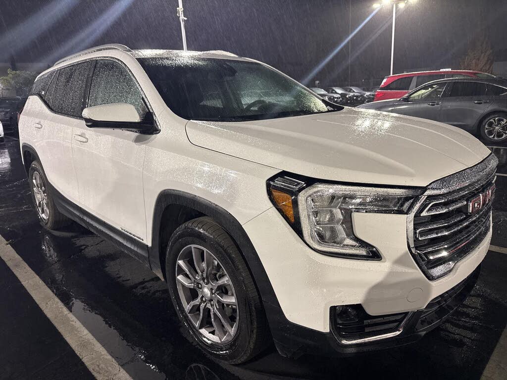 2024 GMC Terrain SLT FWD