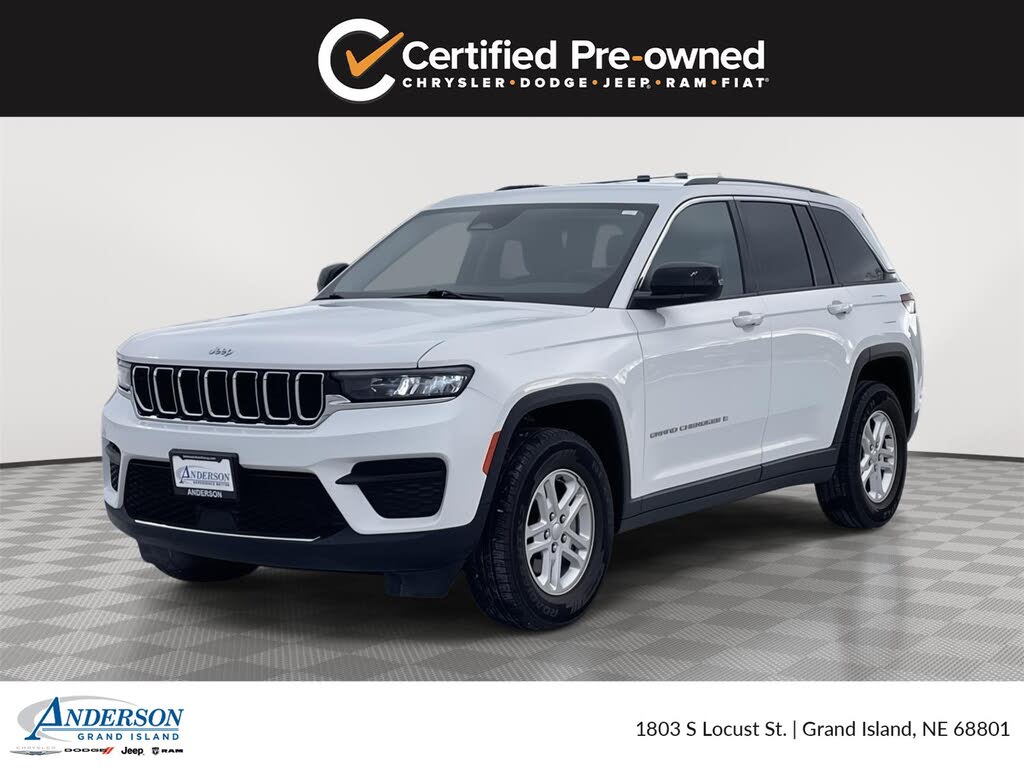 2024 Jeep Grand Cherokee Laredo 4WD