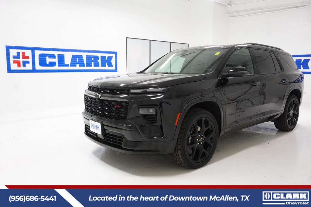 2025 Chevrolet Traverse RS FWD