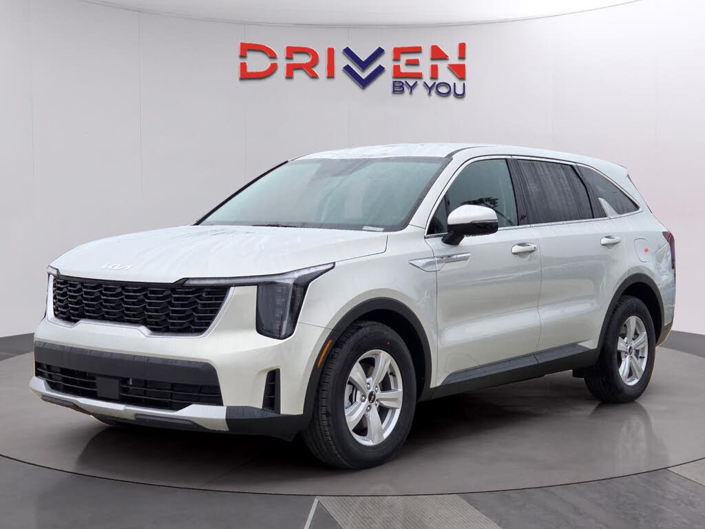 2026 Kia Sorento LX FWD