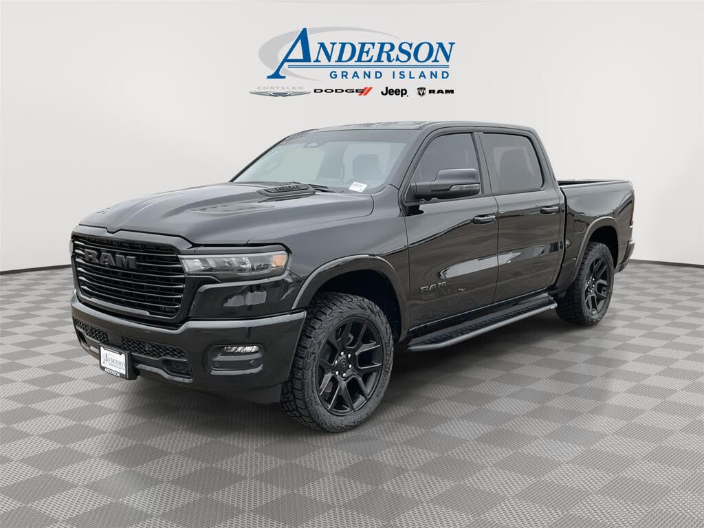 2026 RAM 1500 Laramie Crew Cab 4WD