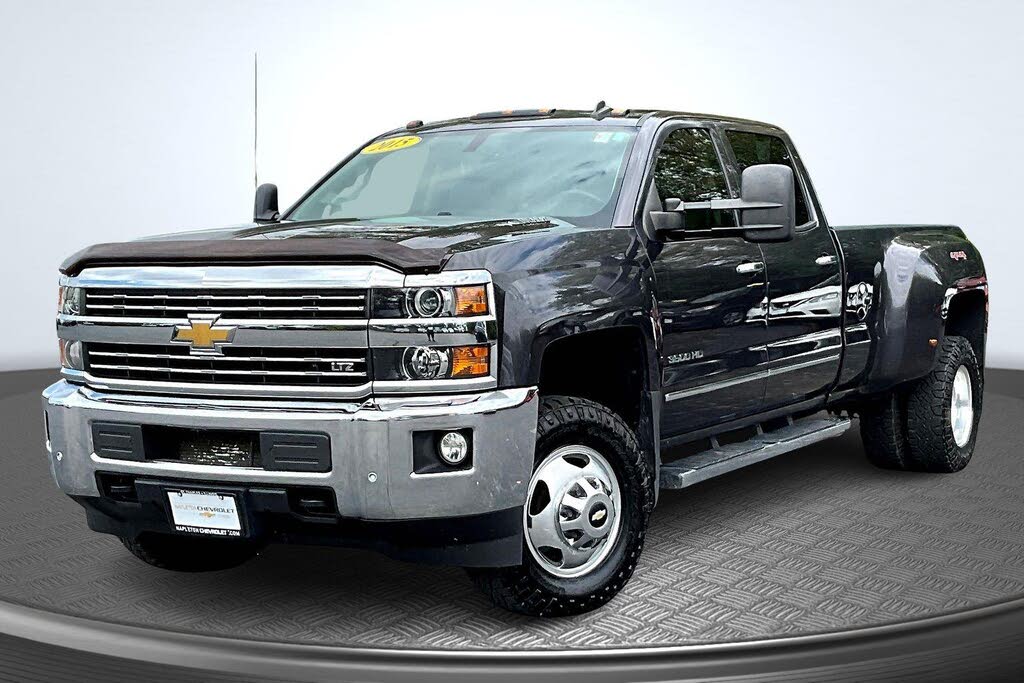 2015 Chevrolet Silverado 3500HD LTZ Crew Cab 4WD