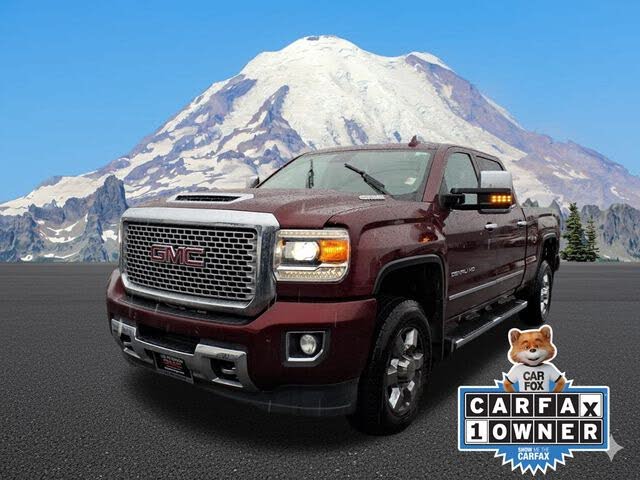 2017 GMC Sierra 3500HD Denali Crew Cab LB DRW 4WD