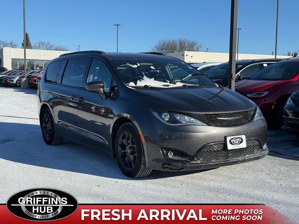 2018 Chrysler Pacifica Touring L FWD