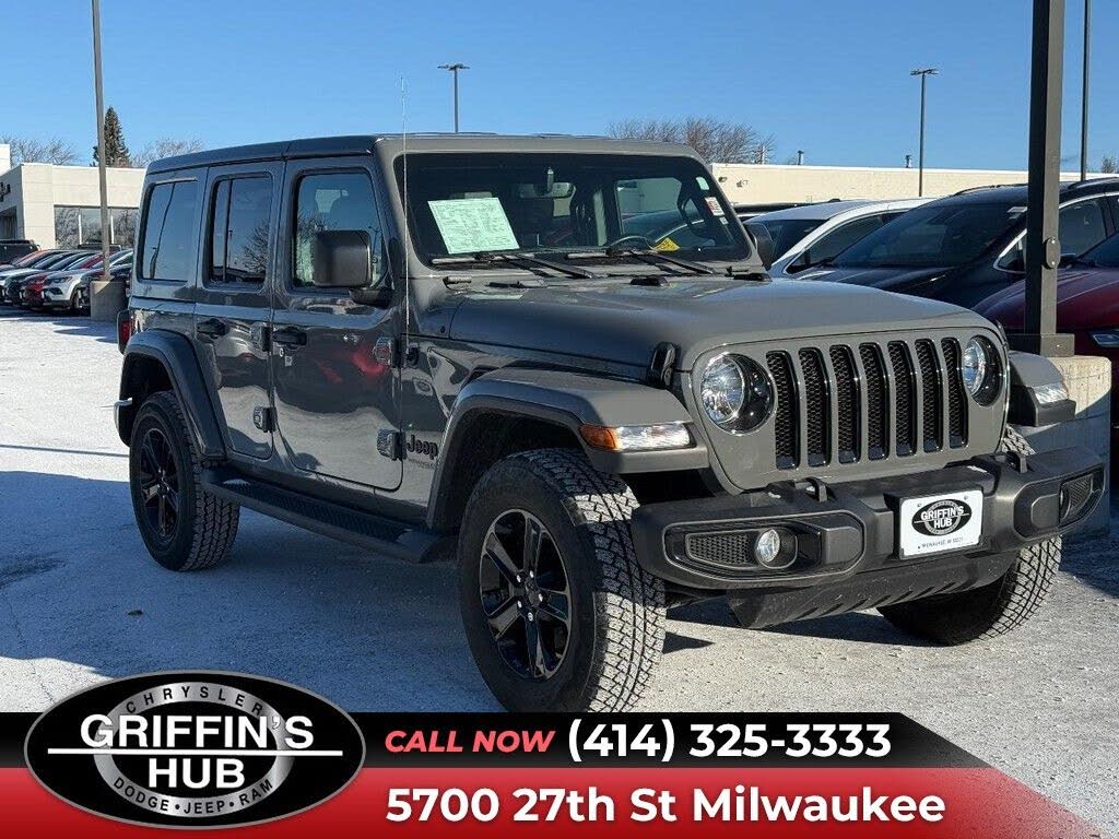 2022 Jeep Wrangler Unlimited Sahara Altitude 4WD