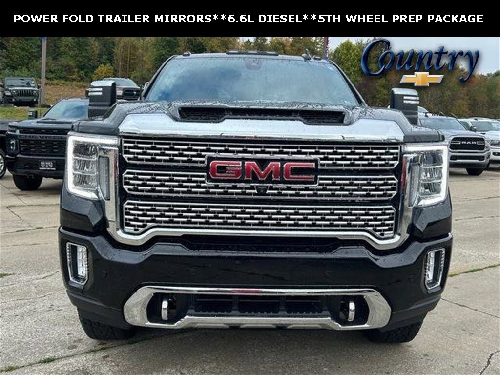 2023 GMC Sierra 2500HD Denali Crew Cab 4WD
