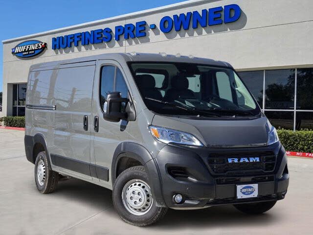2025 RAM ProMaster 2500 Tradesman 136 Low Roof Cargo Van FWD