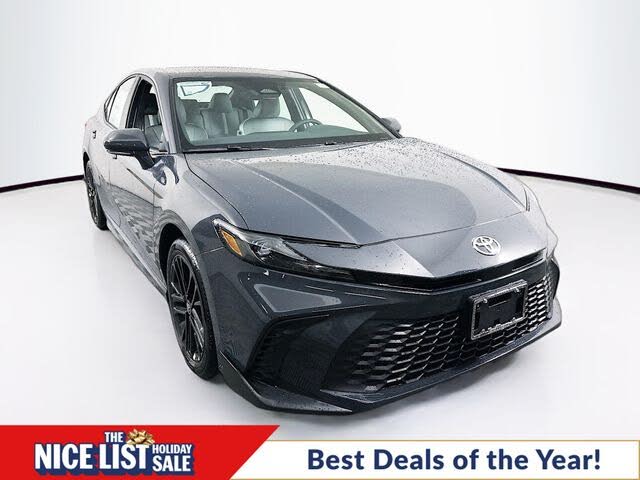 2026 Toyota Camry SE AWD