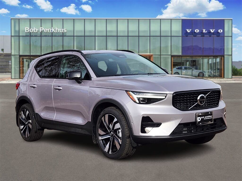 2026 Volvo XC40 B5 Ultra AWD