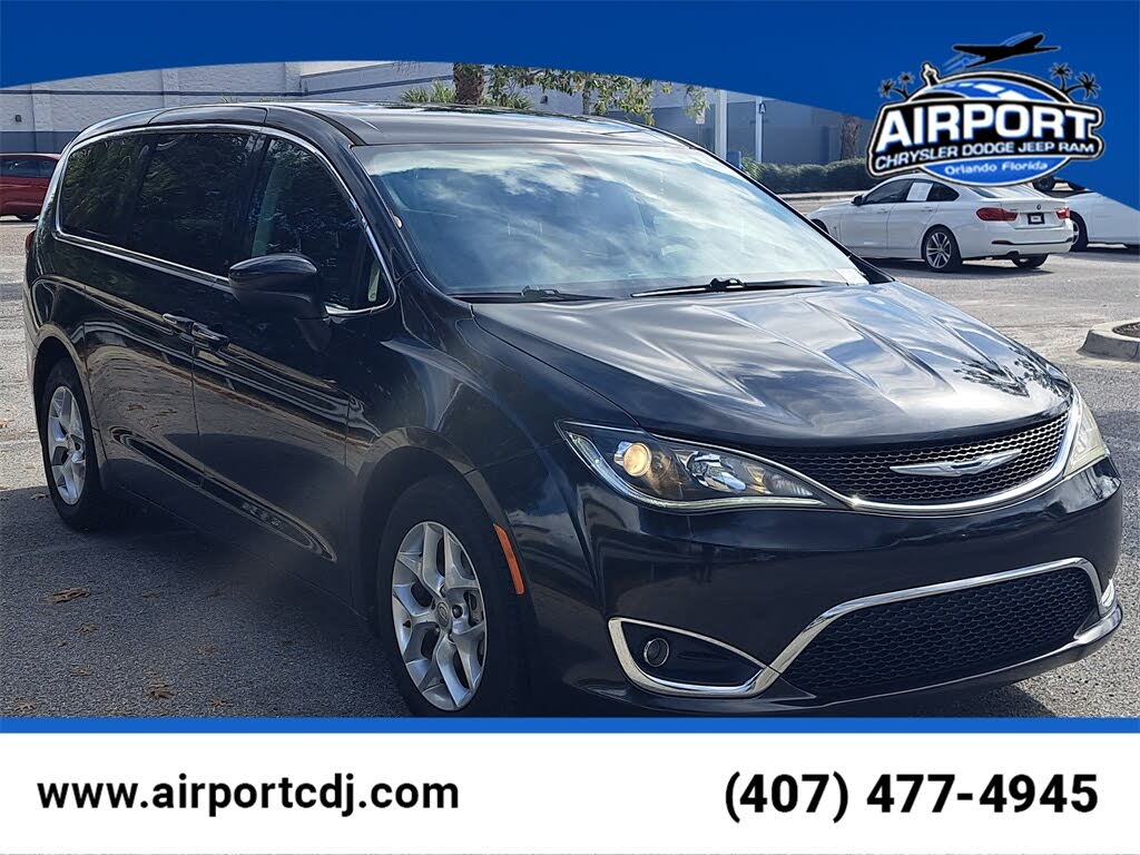 2017 Chrysler Pacifica Touring L FWD