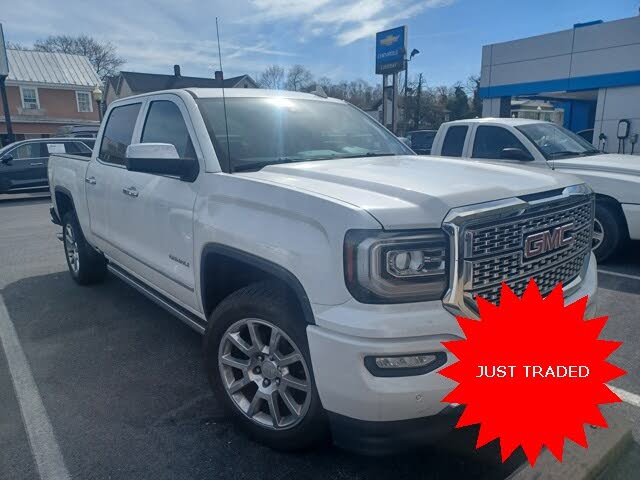 2018 GMC Sierra 1500 Denali Crew Cab 4WD