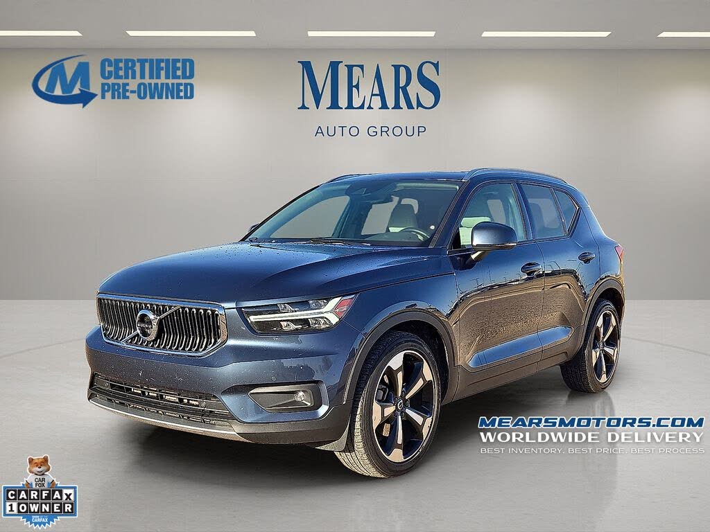 2021 Volvo XC40 T5 Momentum AWD