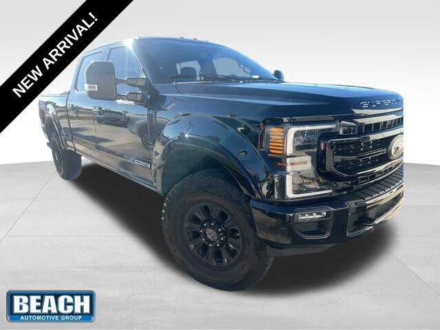 2022 Ford F-350 Super Duty Lariat Crew Cab 4WD