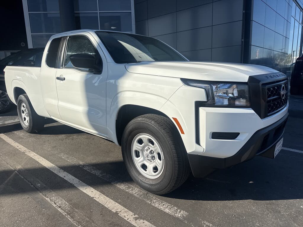 2023 Nissan Frontier S King Cab RWD