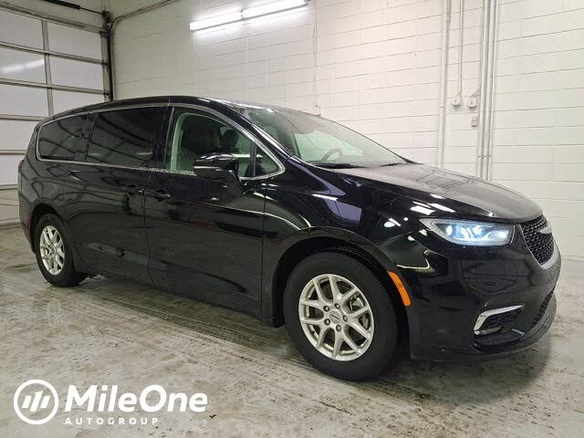 2024 Chrysler Pacifica Touring L FWD