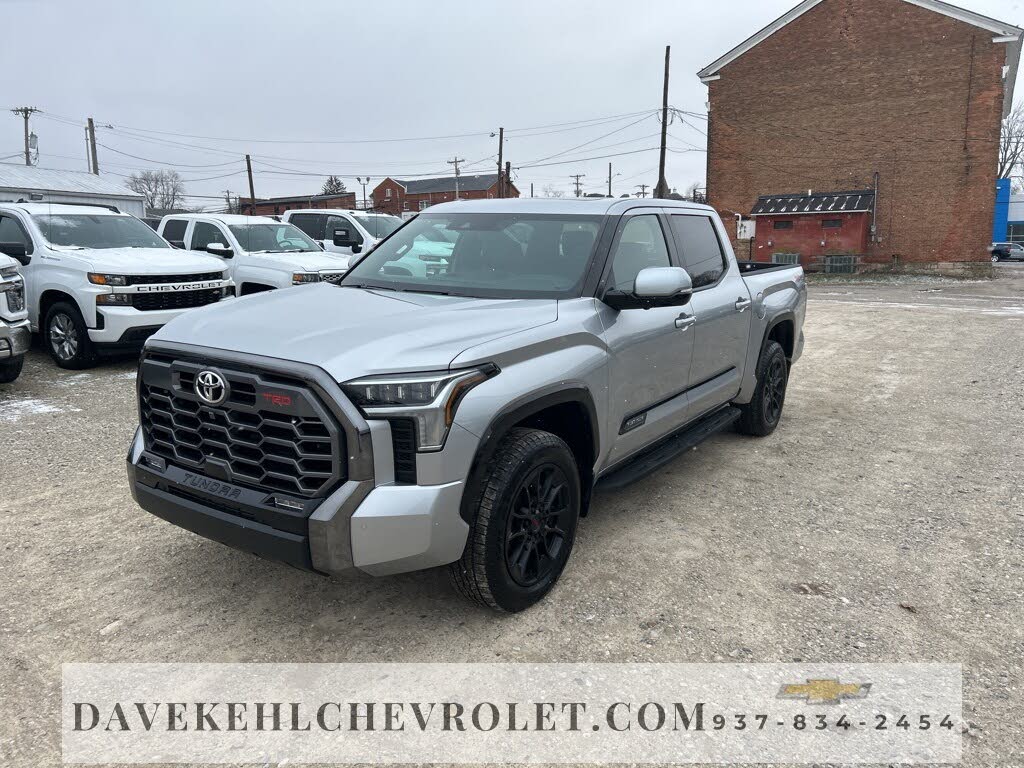 2024 Toyota Tundra Platinum CrewMax Cab 4WD
