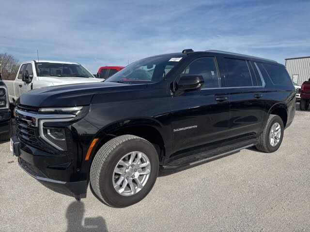 2025 Chevrolet Suburban LS RWD
