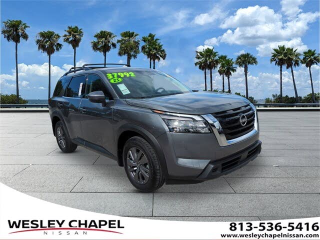 2025 Nissan Pathfinder SV 4WD