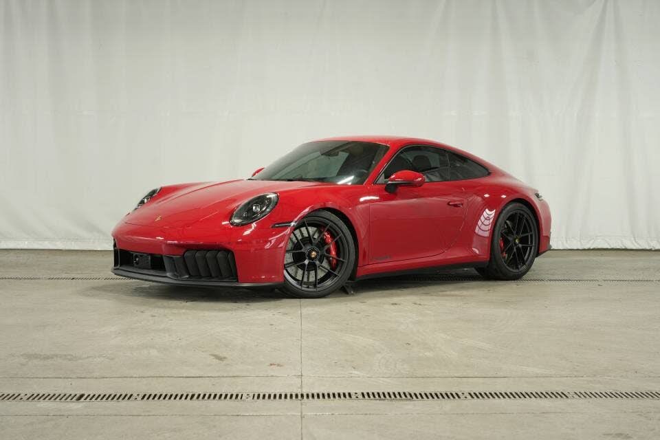 2025 Porsche 911 Carrera GTS Coupe RWD