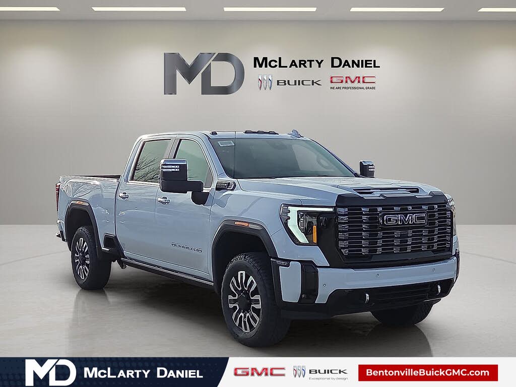 2026 GMC Sierra 3500HD Denali Ultimate Crew Cab 4WD