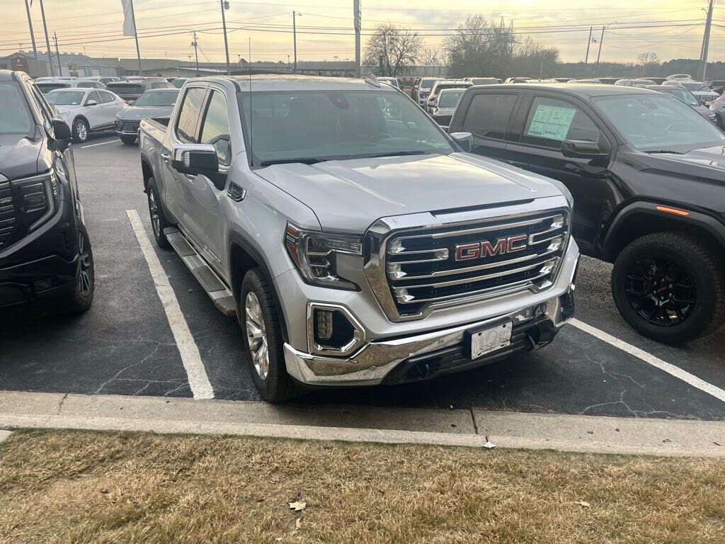 2020 GMC Sierra 1500 SLT Crew Cab 4WD