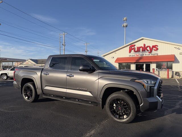 2023 Toyota Tundra Limited CrewMax Cab 4WD