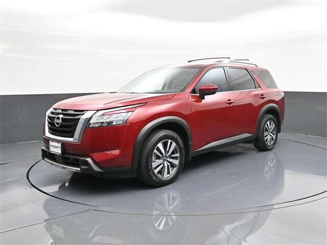 2024 Nissan Pathfinder SL FWD