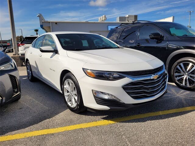 2025 Chevrolet Malibu LT with 1LT FWD