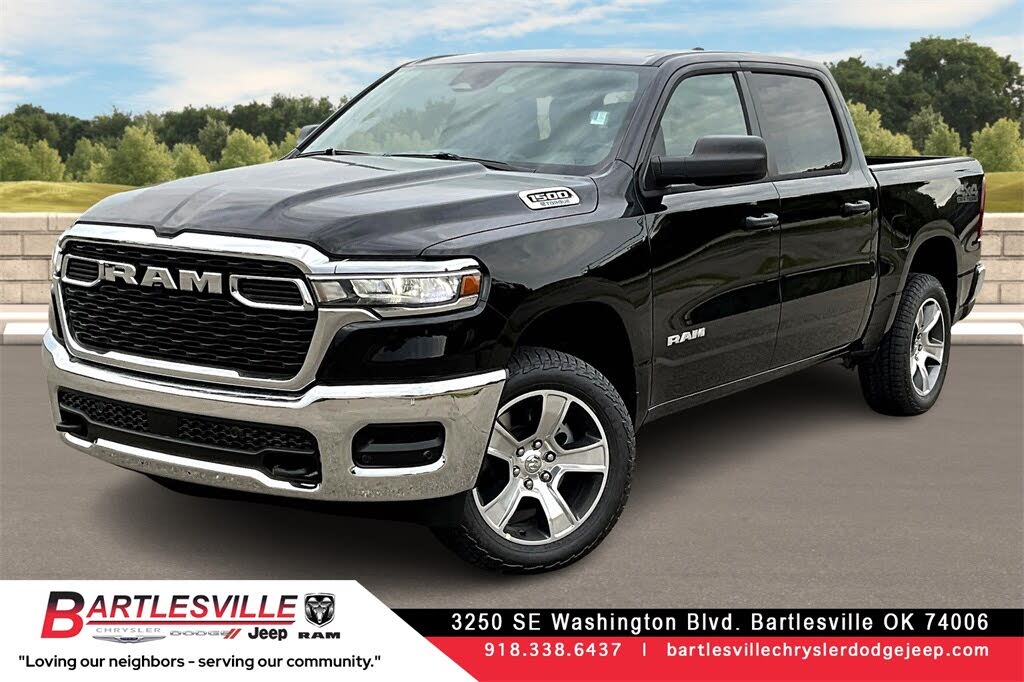 2025 RAM 1500 Tradesman Crew Cab 4WD
