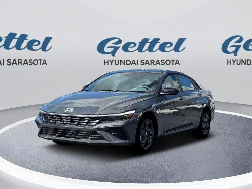 2026 Hyundai Elantra SEL Sport FWD