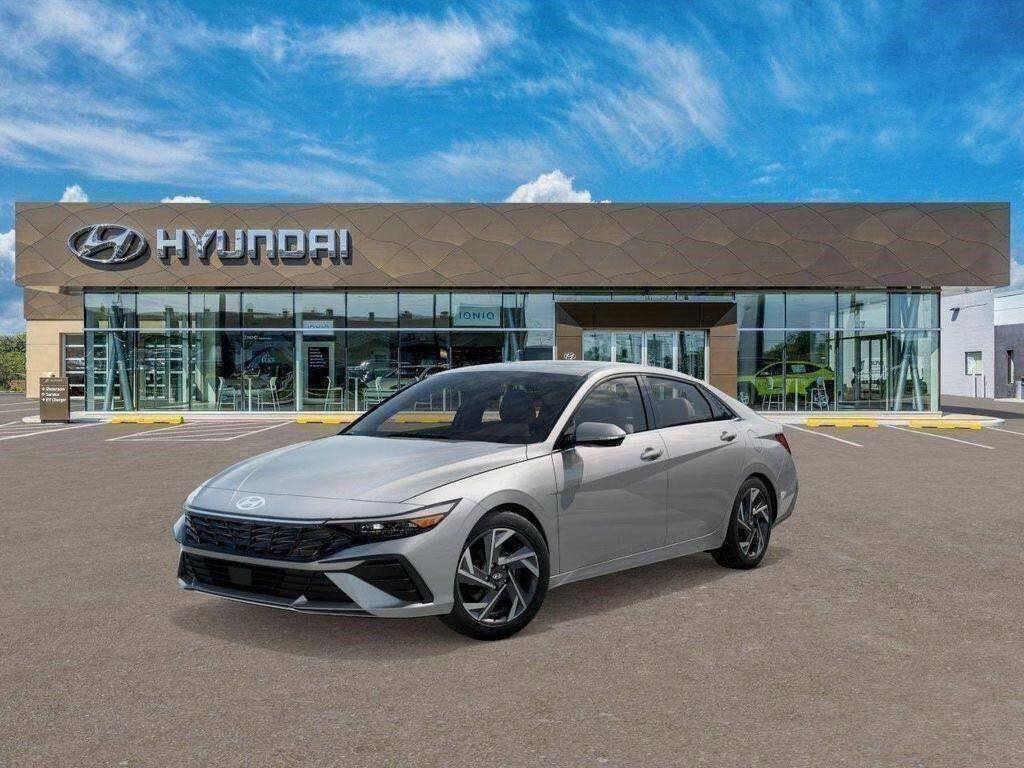 2026 Hyundai Elantra Limited FWD