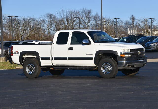 2001 Chevrolet Silverado 2500HD LS Extended Cab 4WD