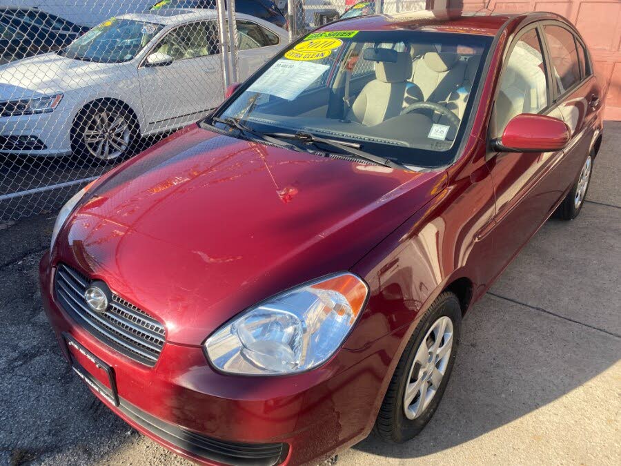 2010 Hyundai Accent GLS Sedan FWD