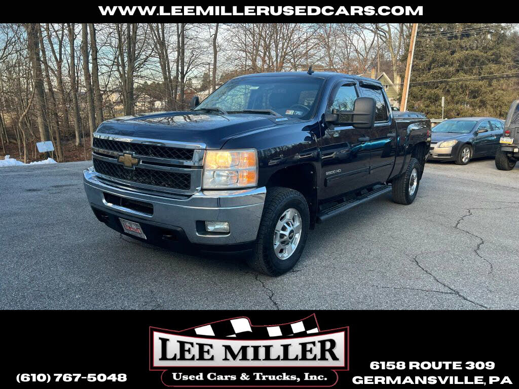 2011 Chevrolet Silverado 2500HD LT Crew Cab 4WD