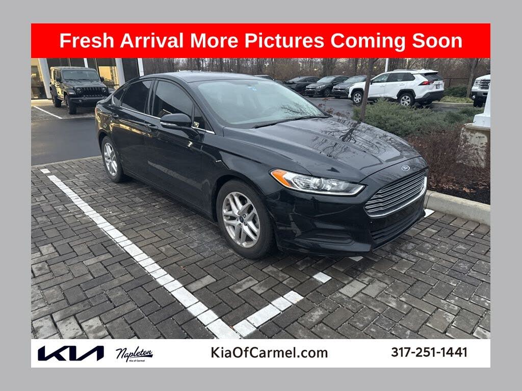 2014 Ford Fusion SE