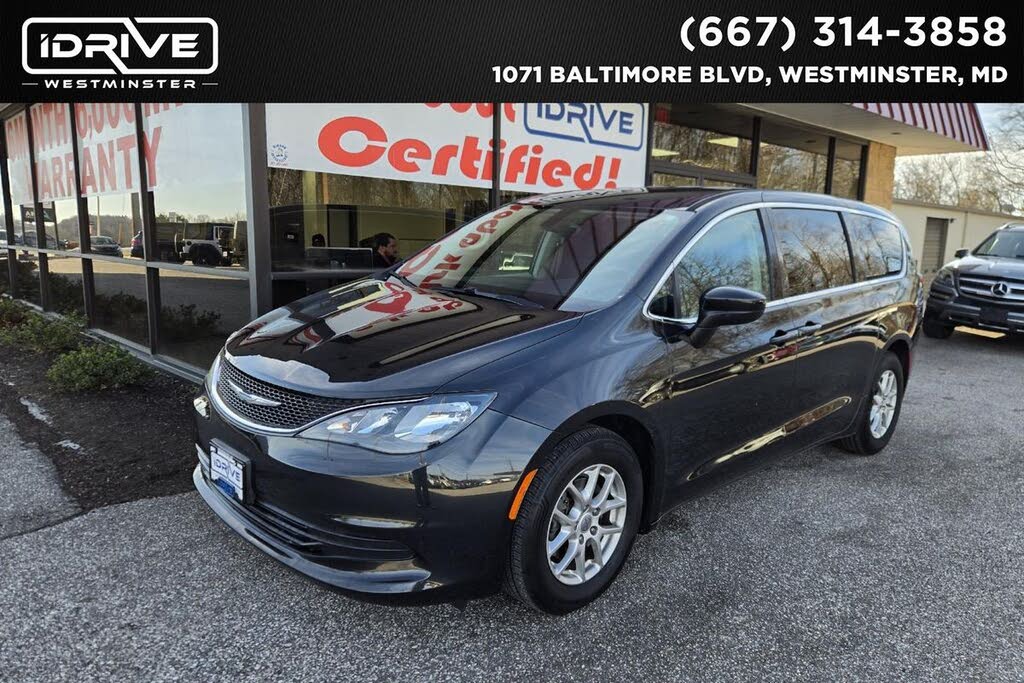 2017 Chrysler Pacifica LX FWD
