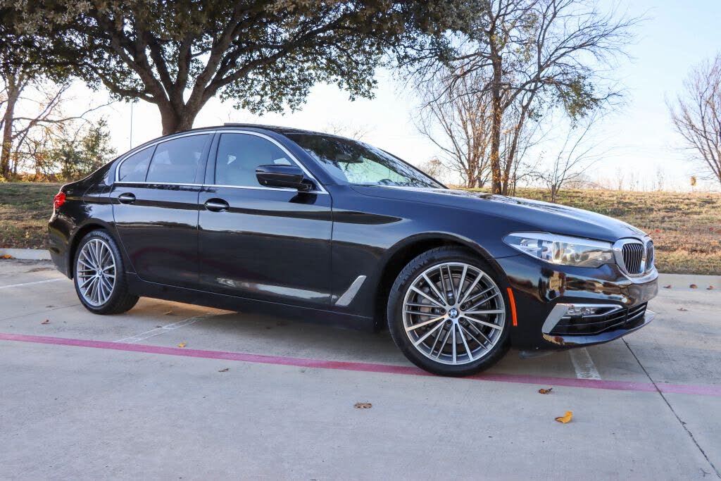 2018 BMW 5 Series 540i Sedan RWD