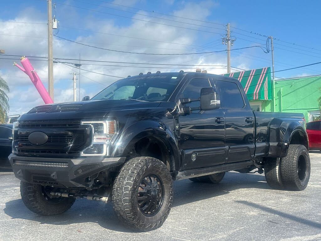 2021 Ford F-350 Super Duty Lariat Crew Cab LB DRW 4WD