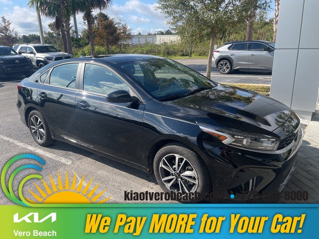 2024 Kia Forte LXS FWD