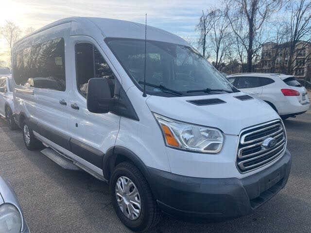 2017 Ford Transit Passenger 350 XLT Medium Roof LWB RWD with Sliding Passenger-Side Door