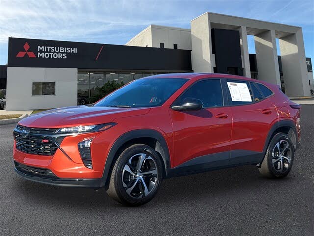 2024 Chevrolet Trax RS with 1RS FWD