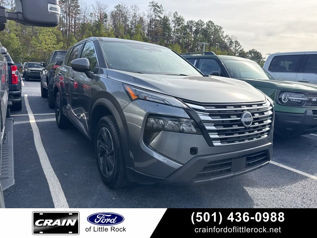 2024 Nissan Rogue SV FWD