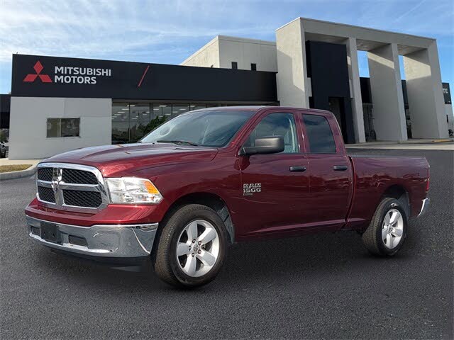 2024 RAM 1500 Classic SLT Quad Cab 4WD