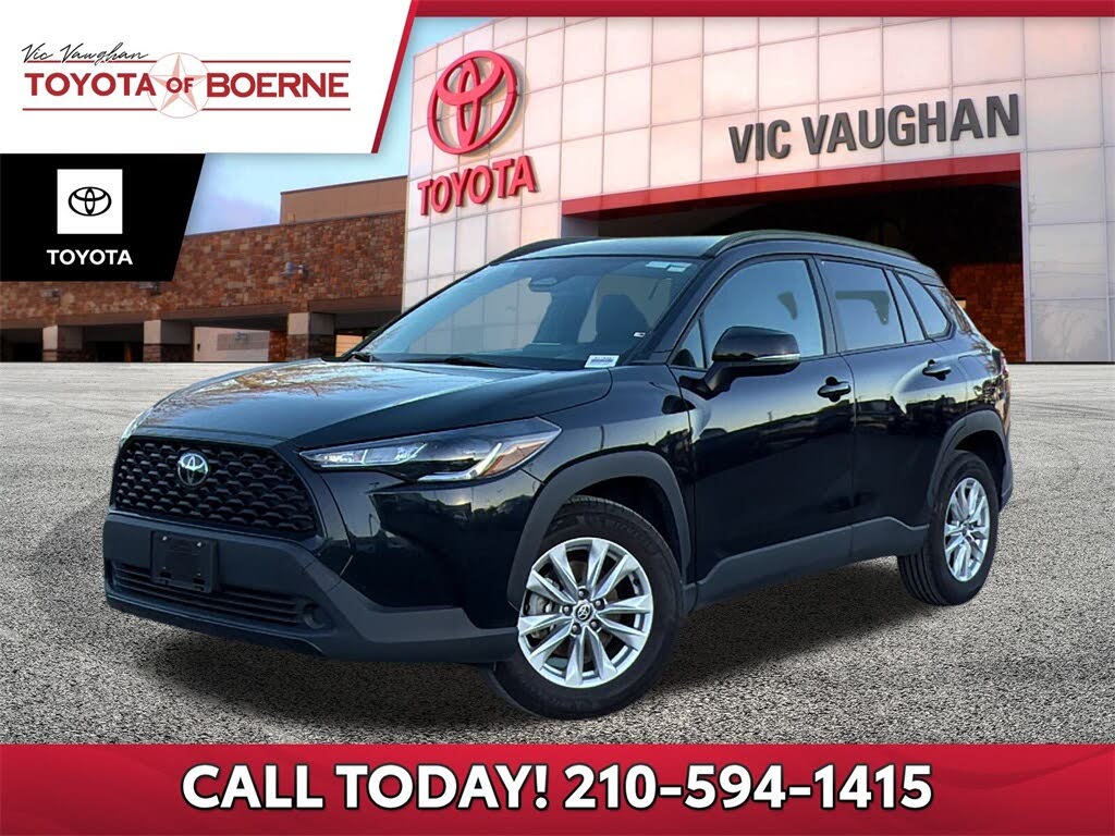 2025 Toyota Corolla Cross LE FWD