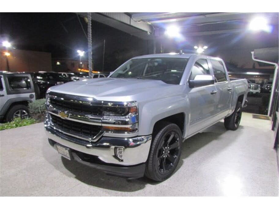 2017 Chevrolet Silverado 1500 LT Crew Cab RWD
