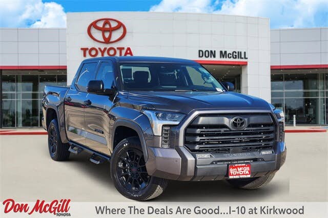 2023 Toyota Tundra SR5 CrewMax Cab 4WD